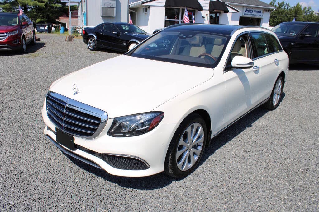 2017 MERCEDES-BENZ E-Class