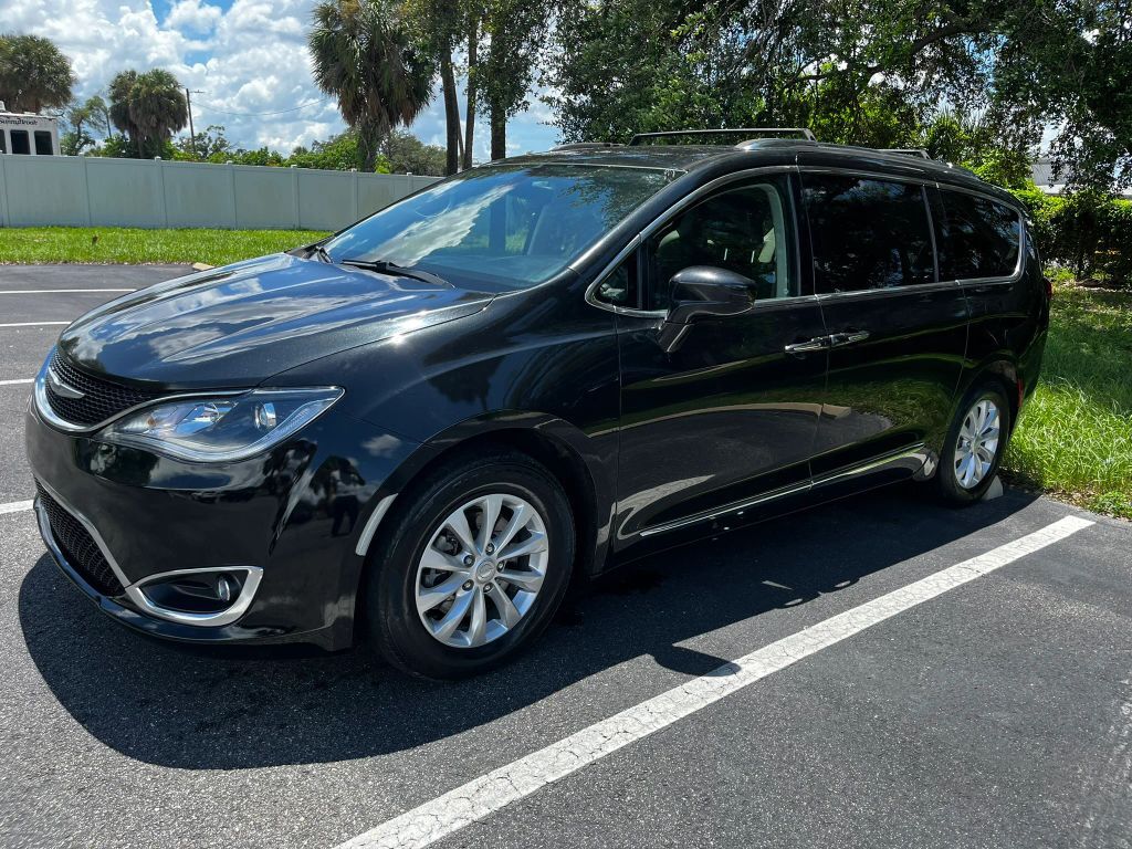 2018 CHRYSLER Pacifica
