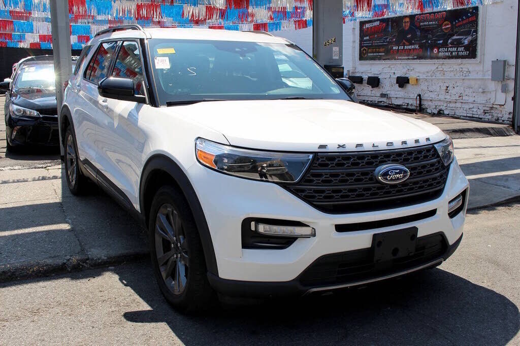 2022 FORD Explorer