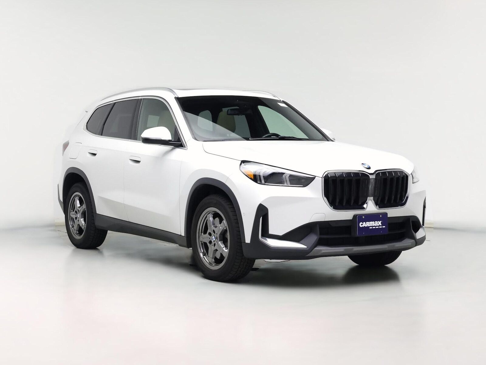 2023 BMW X1