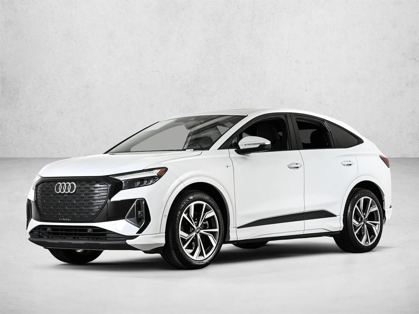 2024 AUDI Q4