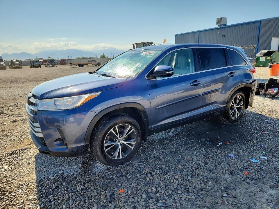 2019 TOYOTA Highlander