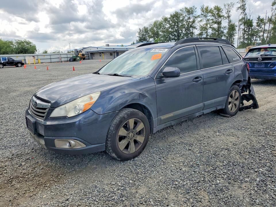 2012 SUBARU Outback