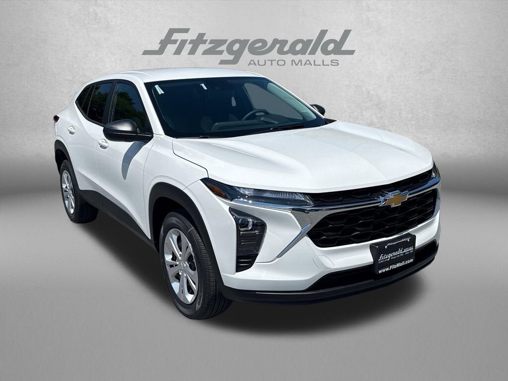 2026 CHEVROLET Trax