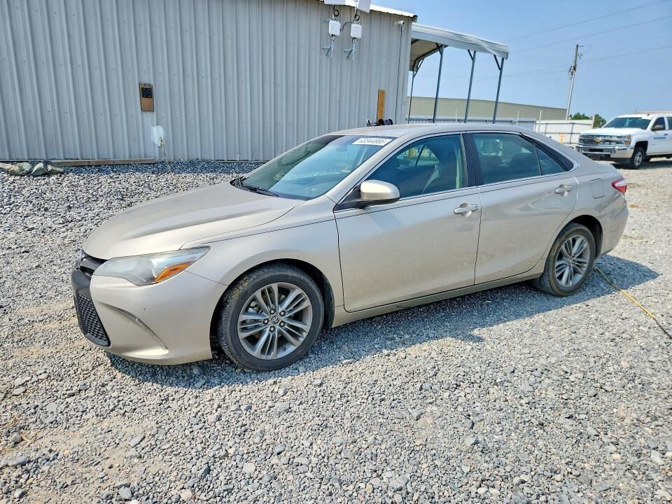 2015 TOYOTA Camry