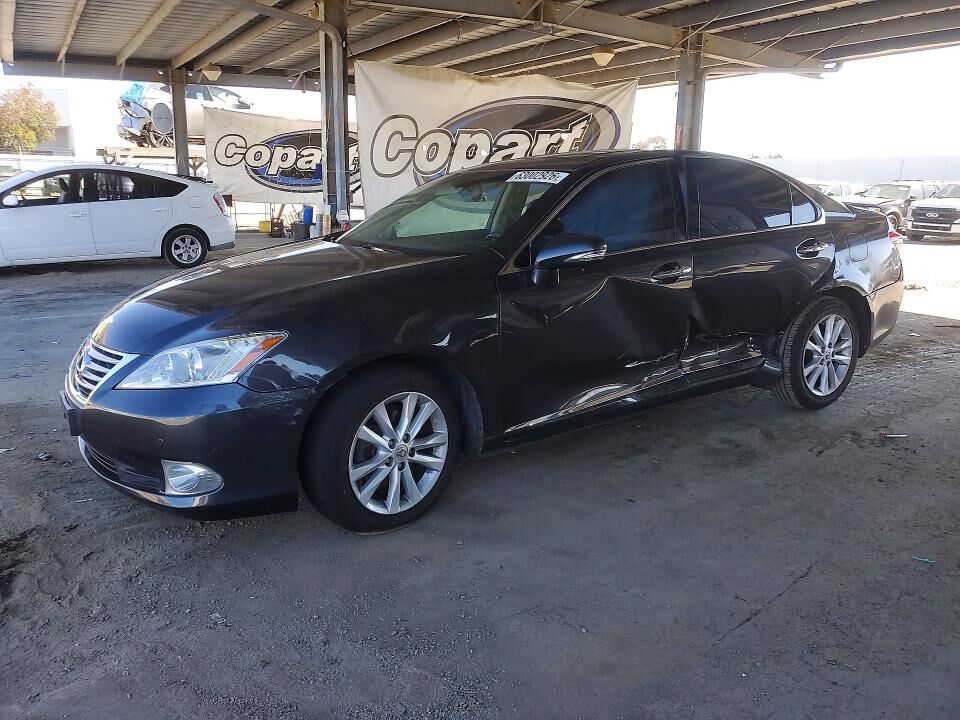 2011 LEXUS ES