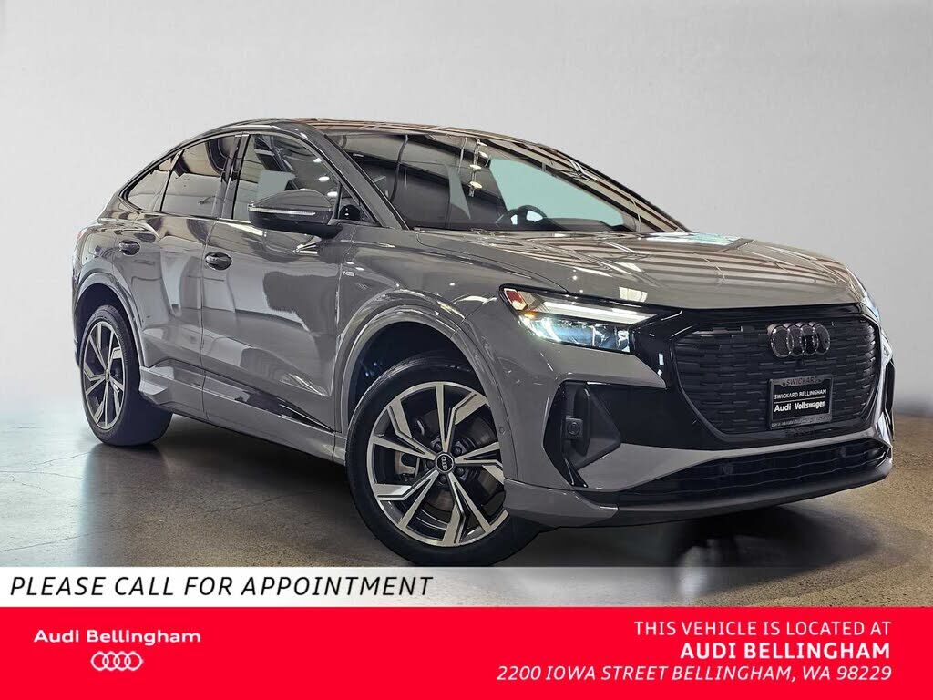 2023 AUDI Q4