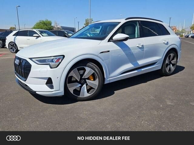 2023 AUDI e-tron