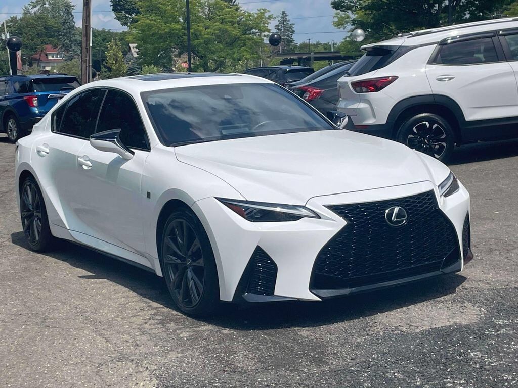 2025 LEXUS IS