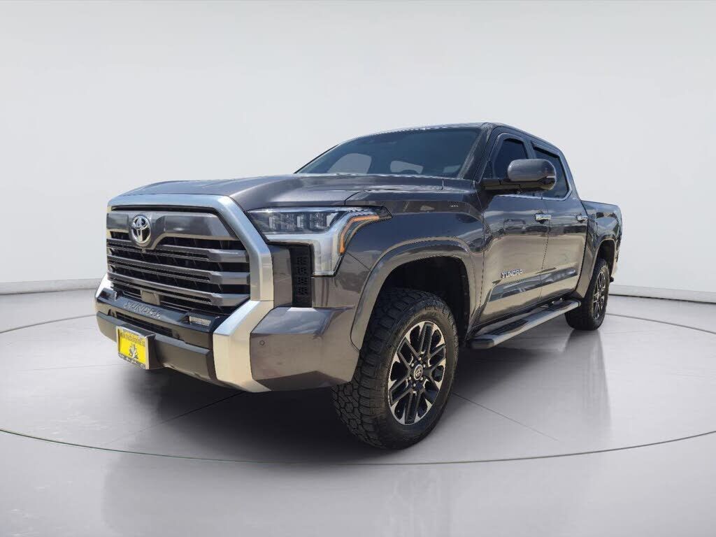2023 TOYOTA Tundra