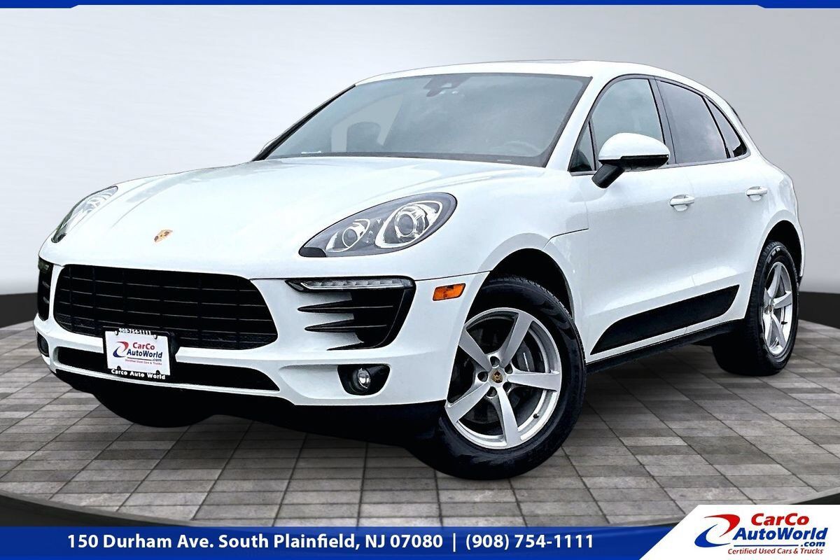 2018 PORSCHE Macan