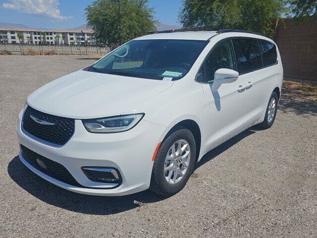 2022 CHRYSLER Pacifica