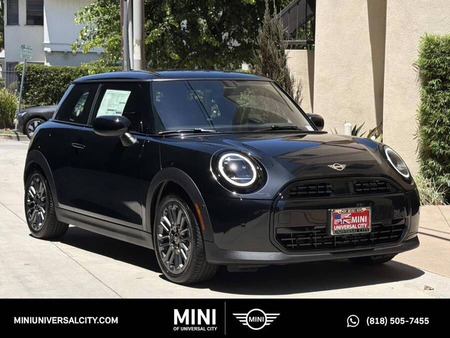 2026 MINI Hardtop