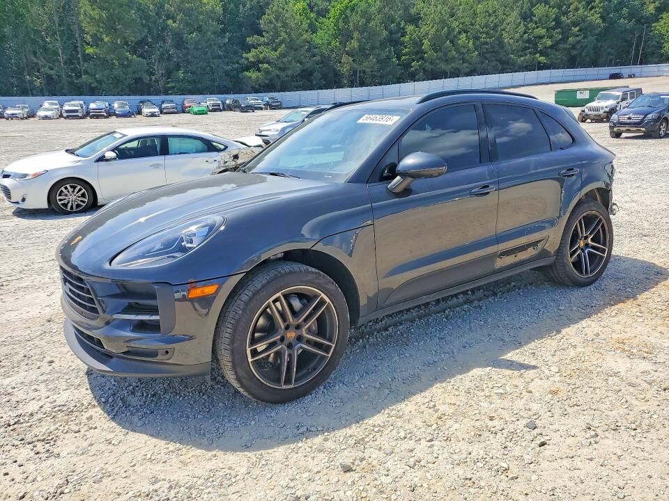 2021 PORSCHE Macan