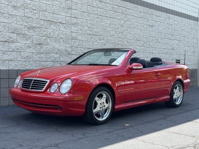 2001 MERCEDES-BENZ CLK-Class