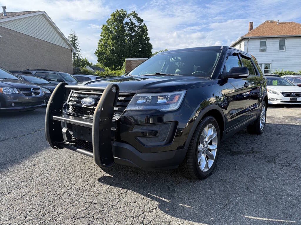 2017 FORD Explorer