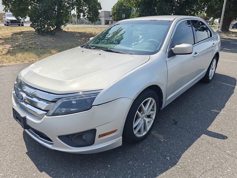 2010 FORD Fusion