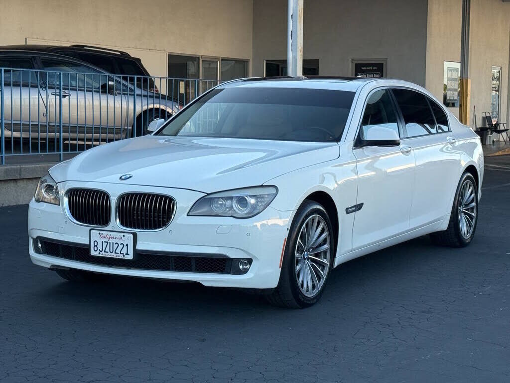 2011 BMW 7 Series