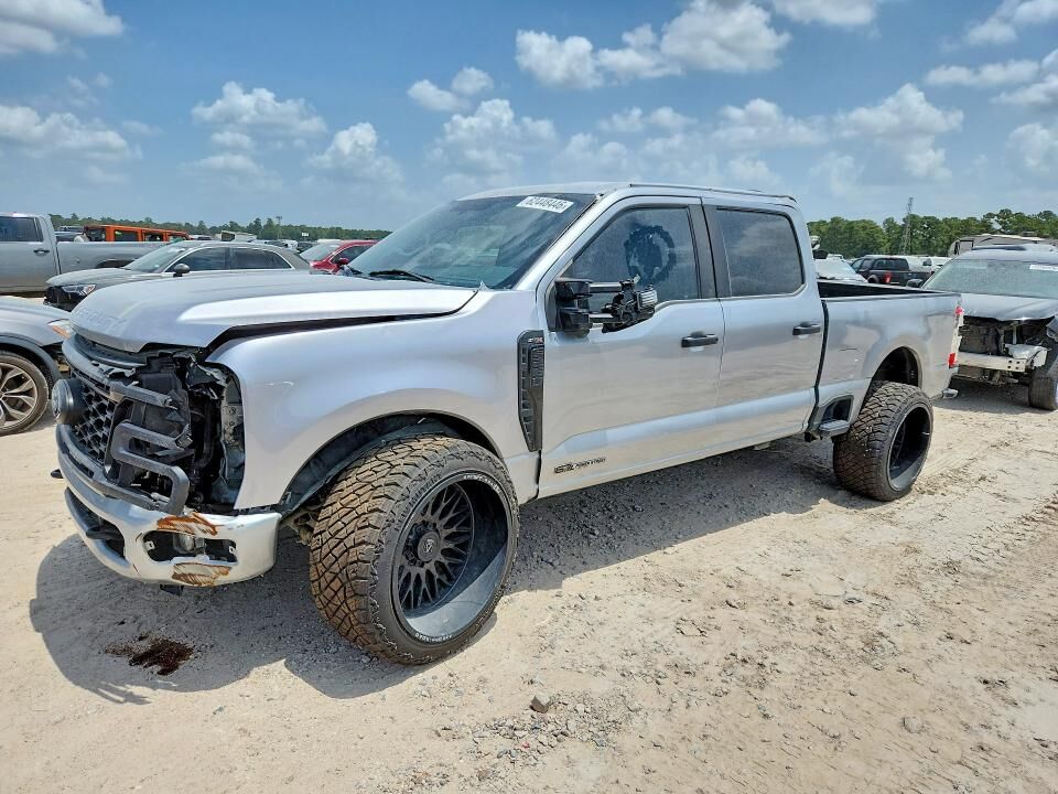 2023 FORD F-250