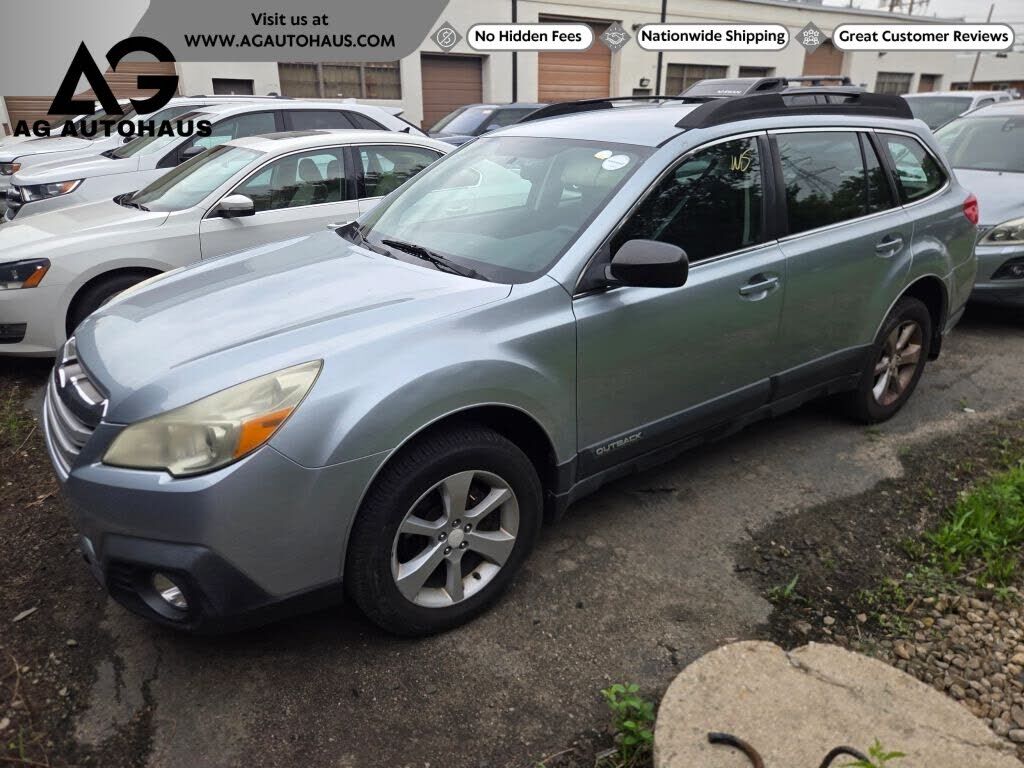 2014 SUBARU Outback