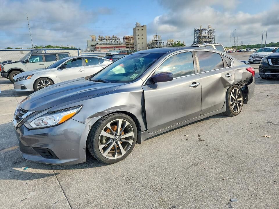 2017 NISSAN Altima