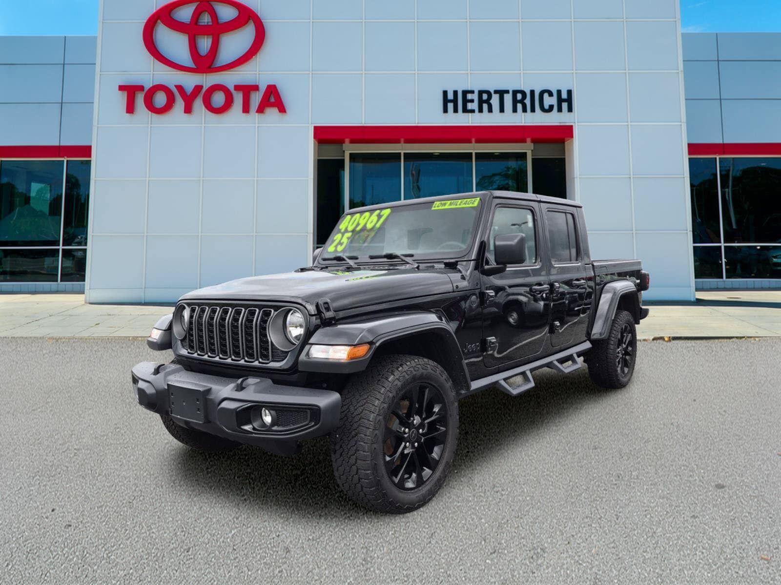 2025 JEEP Gladiator