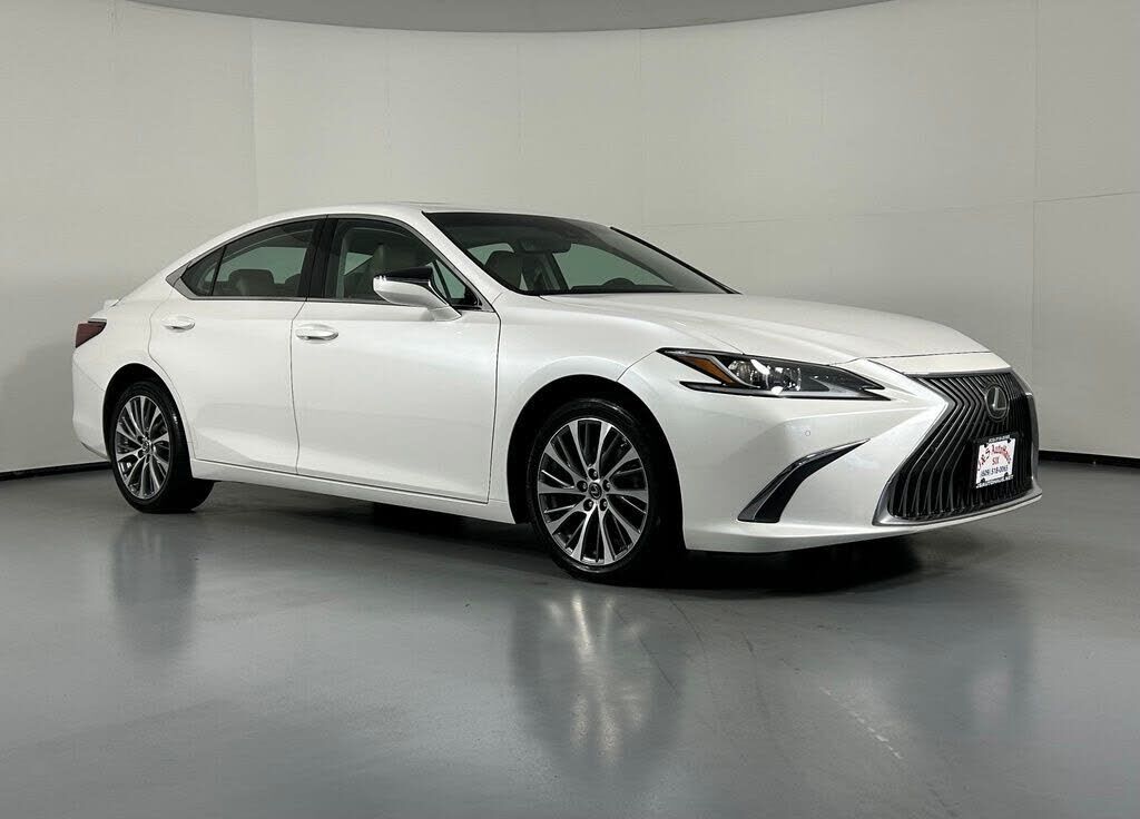 2021 LEXUS ES