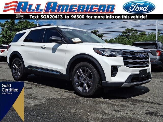 2025 FORD Explorer