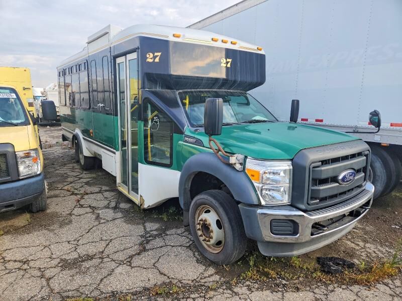 2013 FORD F-550
