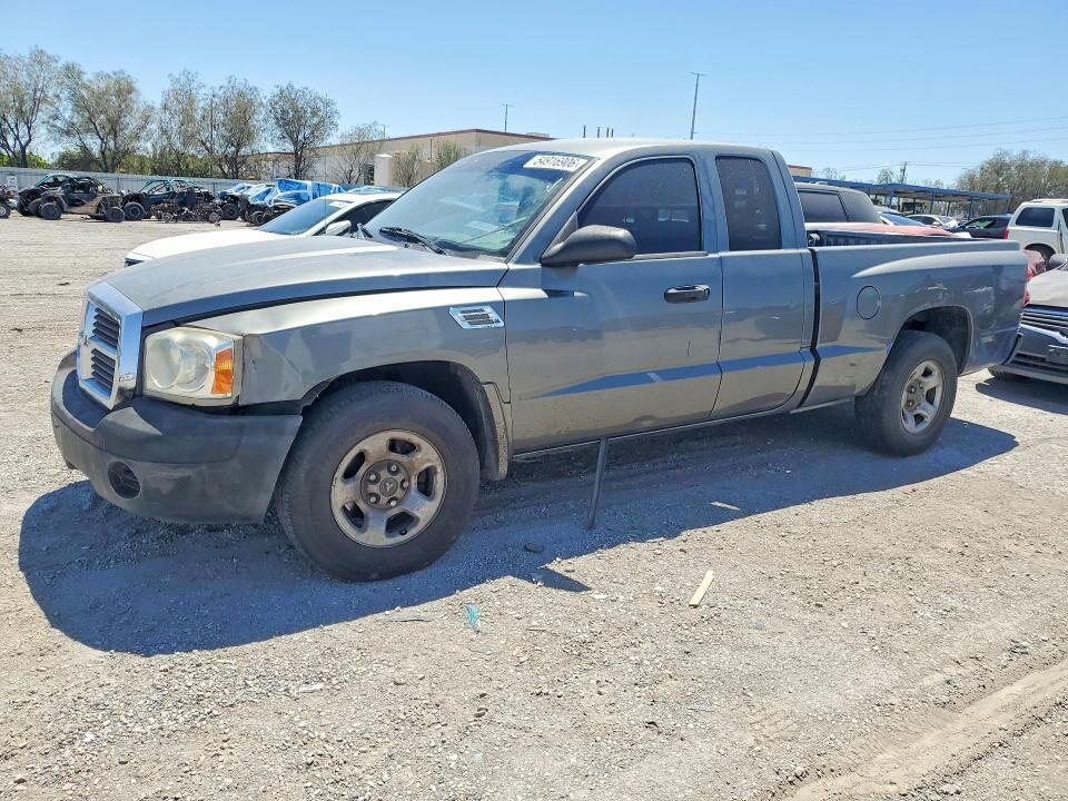 2005 DODGE Dakota