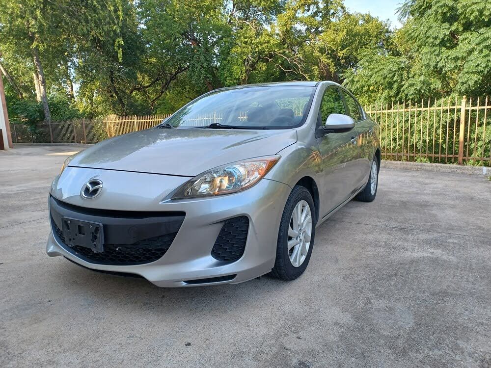 2013 MAZDA Mazda3
