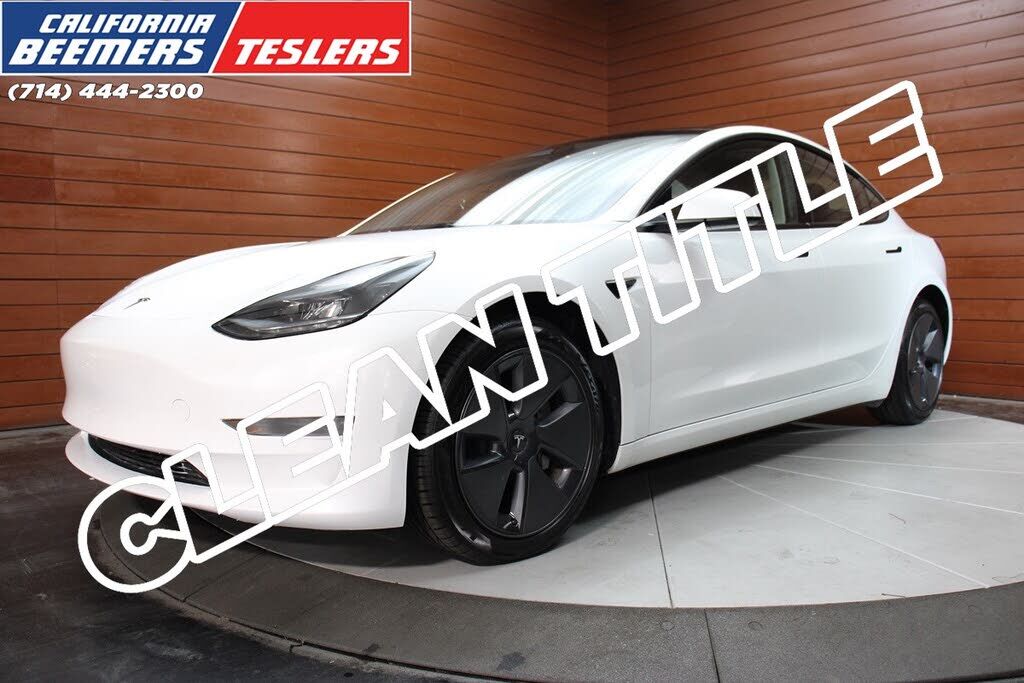 2023 TESLA Model 3