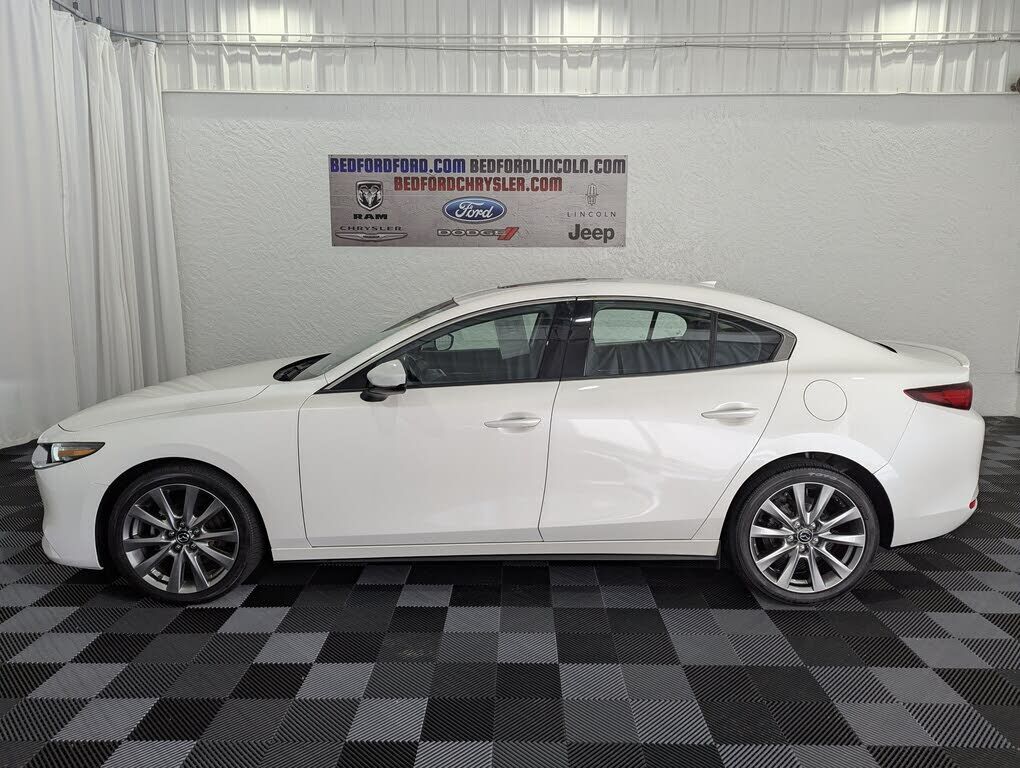 2022 MAZDA Mazda3