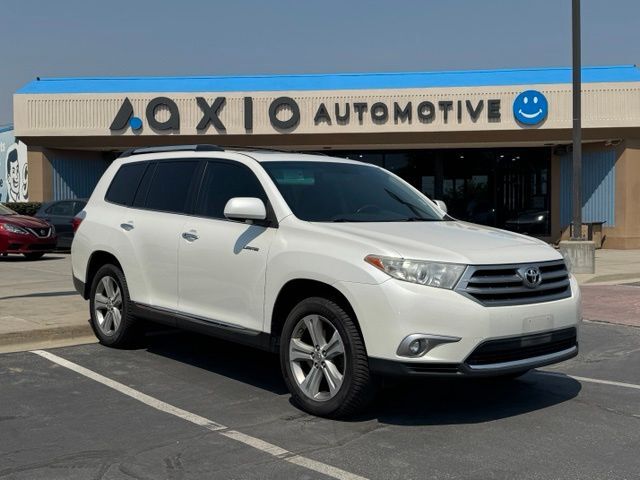 2013 TOYOTA Highlander