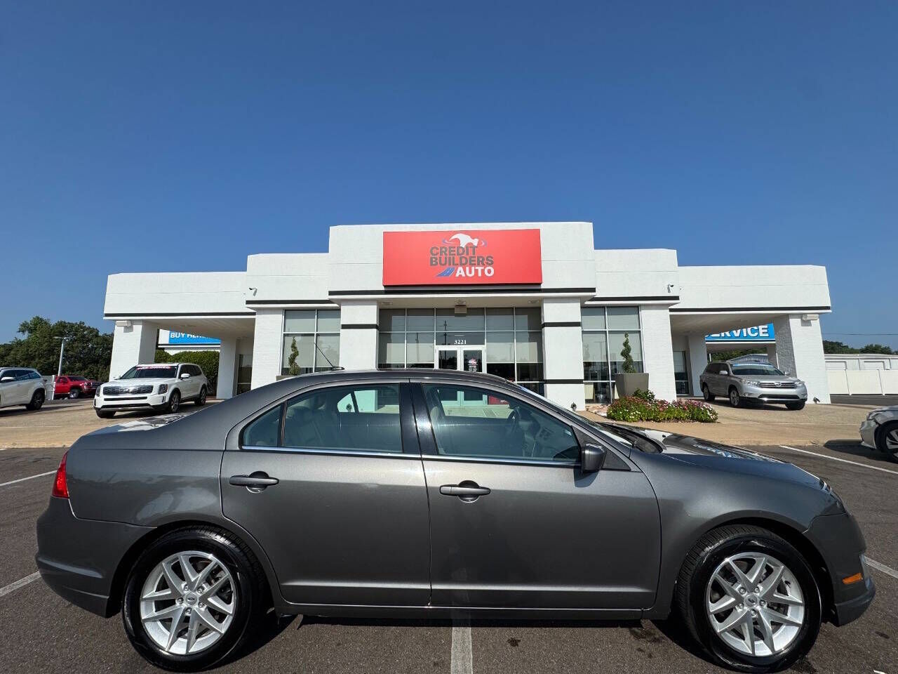 2011 FORD Fusion