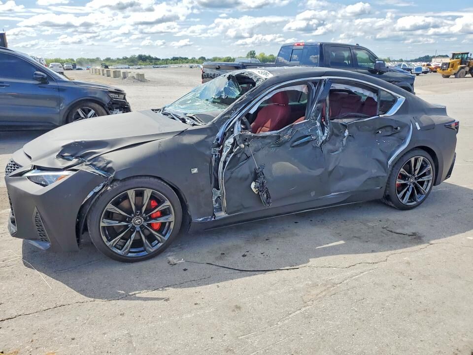 2024 LEXUS IS