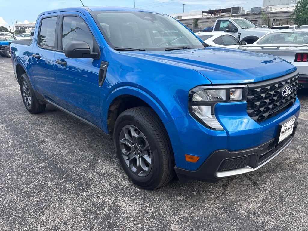 2025 FORD Maverick