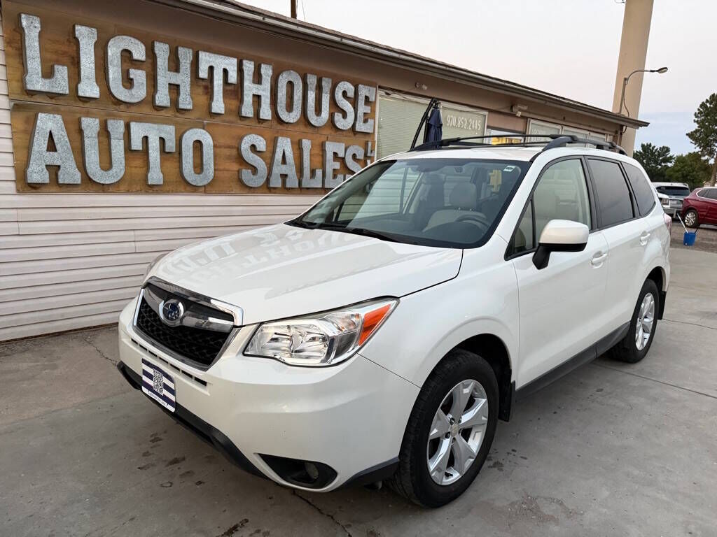2016 SUBARU Forester