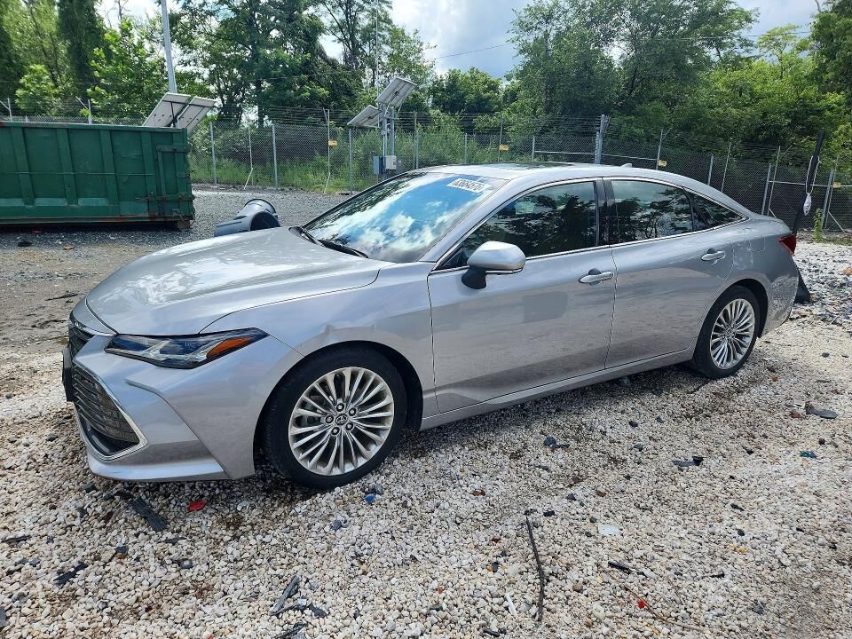 2019 TOYOTA Avalon