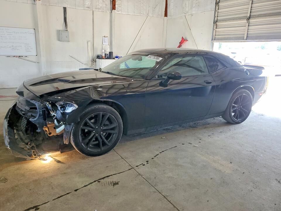 2016 DODGE Challenger