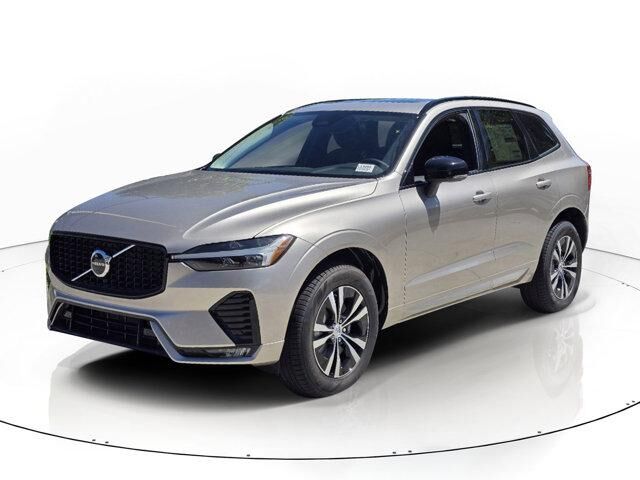 2025 VOLVO XC60