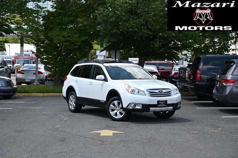 2012 SUBARU Outback