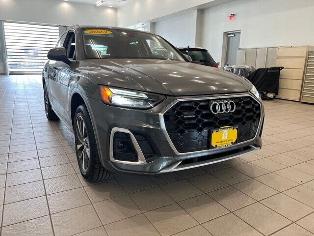 2023 AUDI Q5