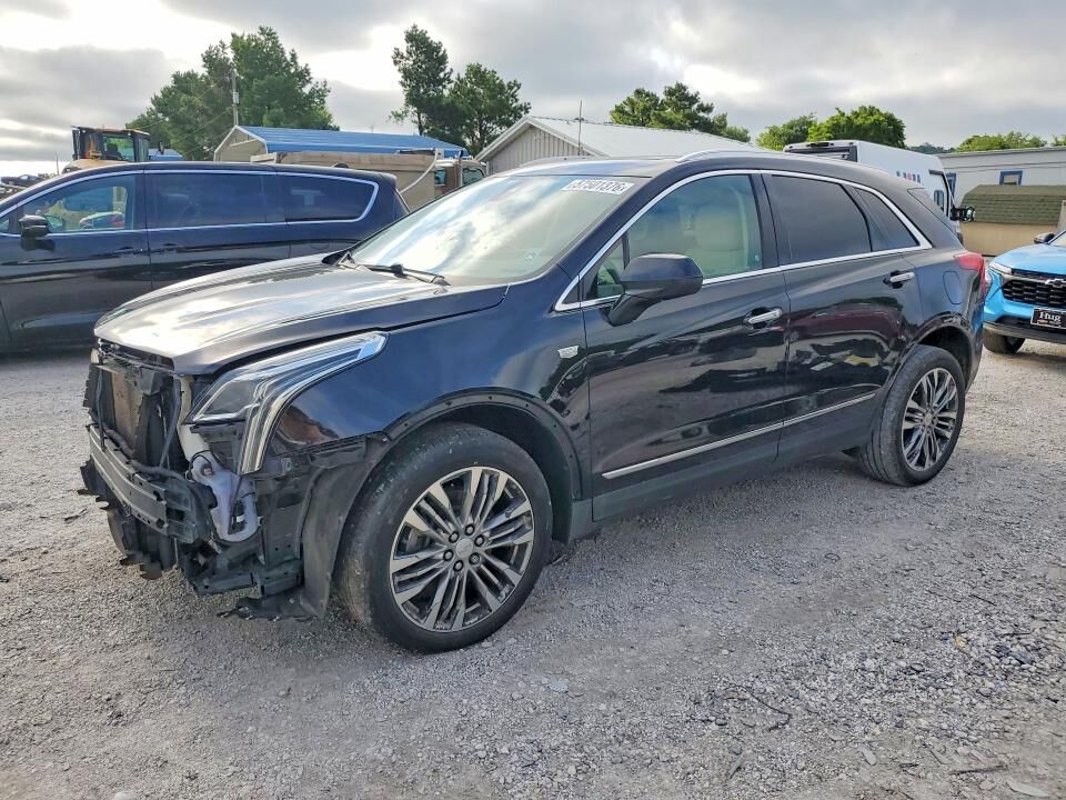 2017 CADILLAC XT5