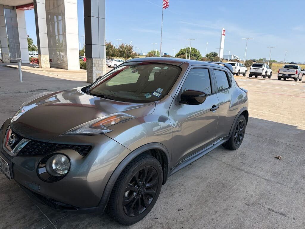 2015 NISSAN Juke
