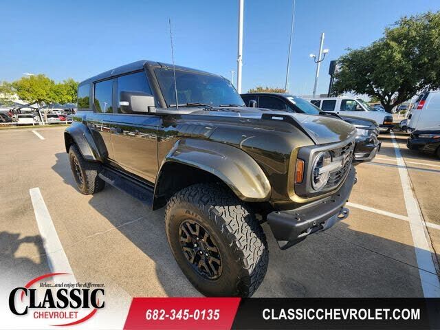 2024 FORD Bronco