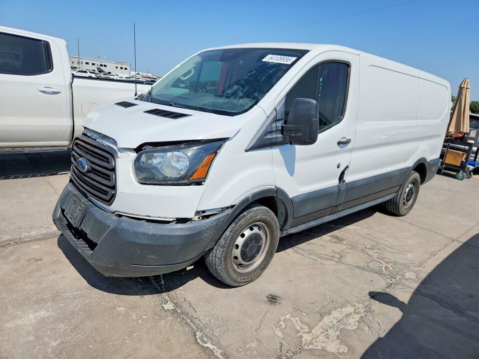 2018 FORD Transit