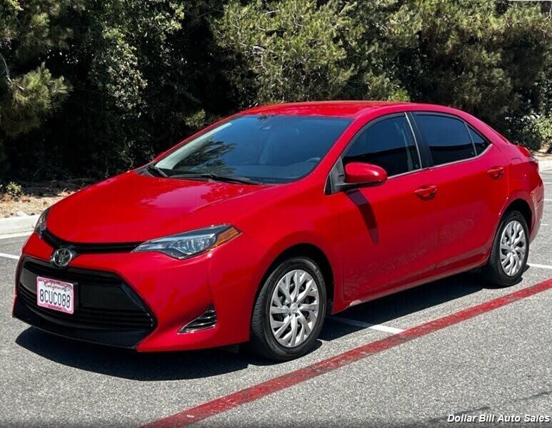 2018 TOYOTA Corolla