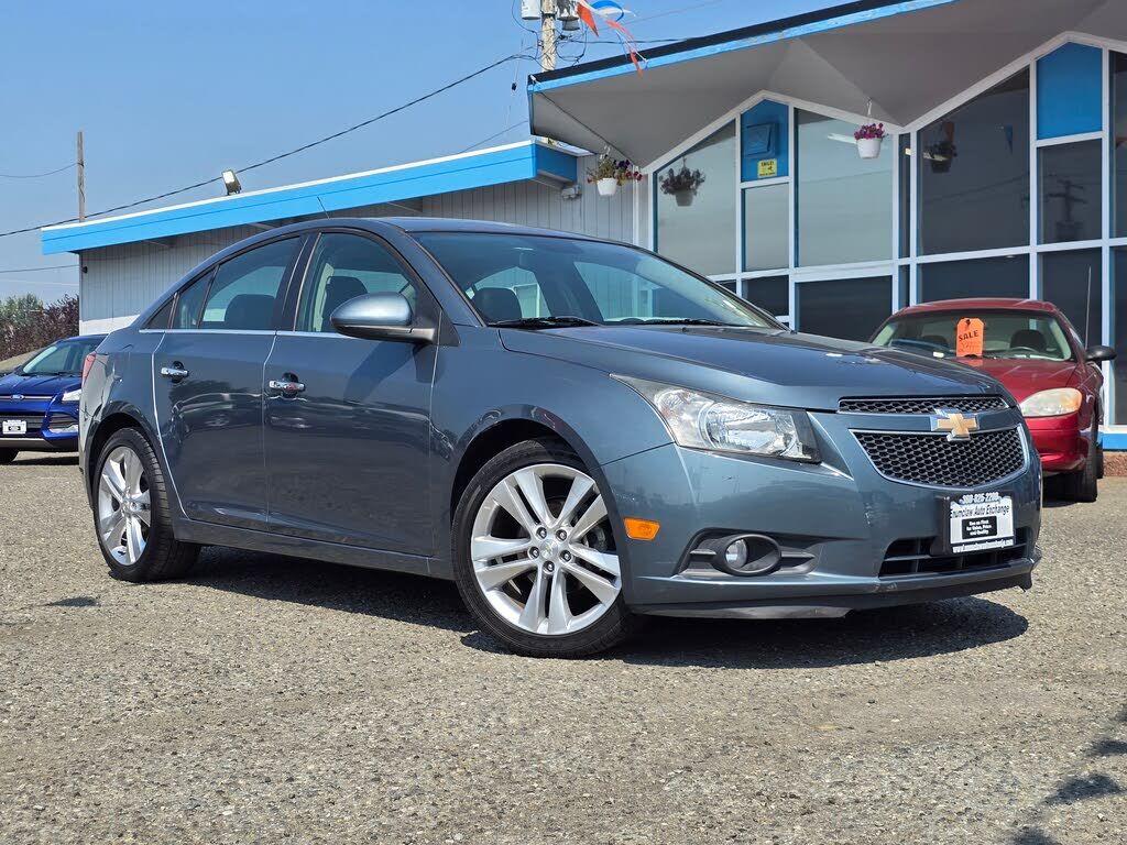 2012 CHEVROLET Cruze