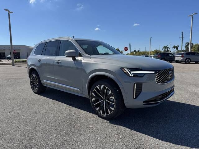 2026 VOLVO XC90